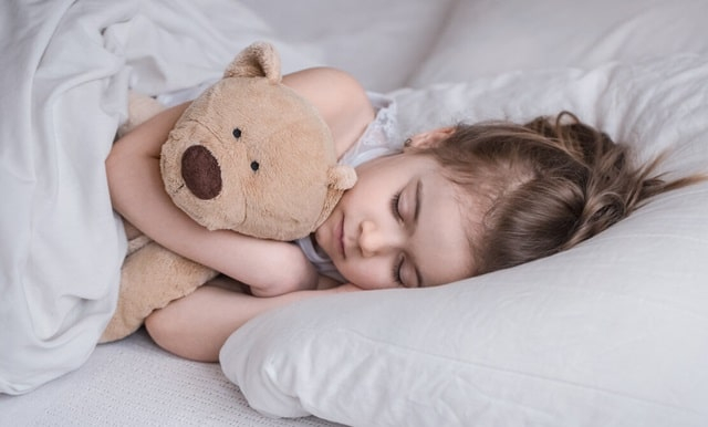 Плюшевые мягкие игрушки – учим детей засыпать самостоятельно