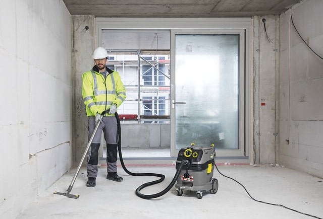 Промышленный пылесос: в чем отличие от домашнего (бытового)