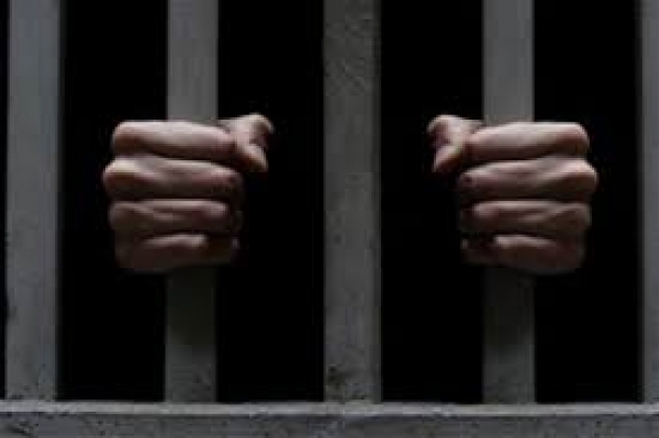 Мужчина ограбил бывшую сожительницу