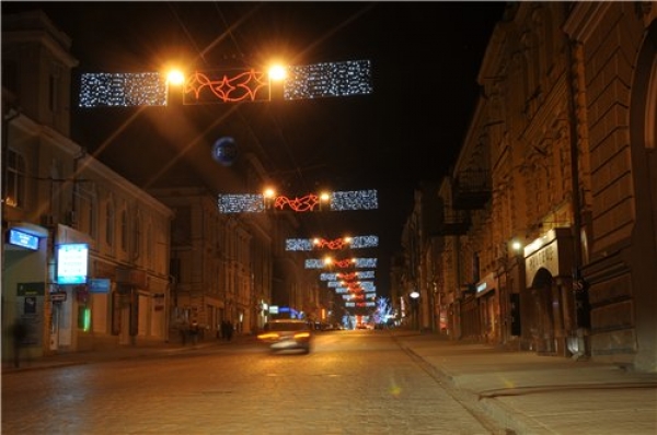 В Харькове реконструируют наружное освещение