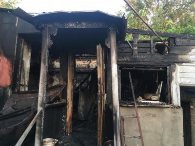 В машине скорой помощи умер мужчина, пострадавший во время пожара