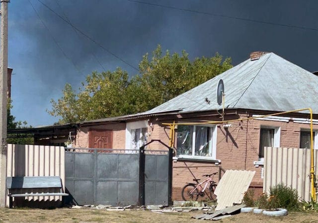 В Богодухове во время обстрела пострадали 8 человек, в том числе подросток и беременная