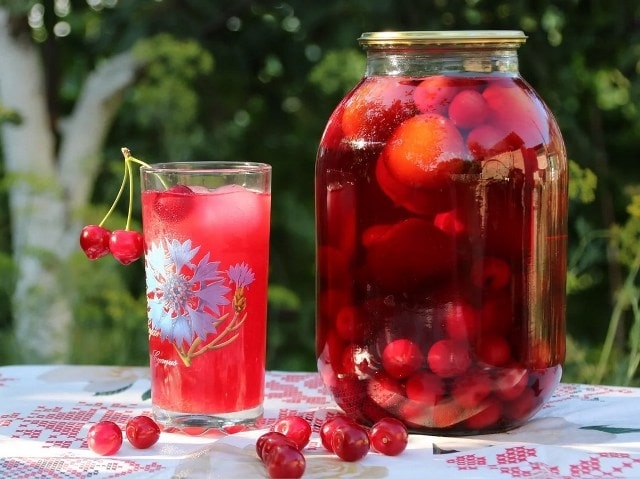 Как закрывать компот в банках и какие купить металлические крышки для консервирования