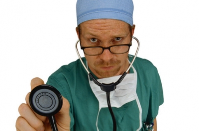 Медики тренируются противостоять вирусу Эбола