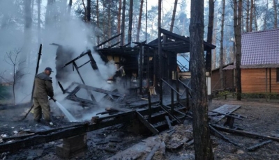 На Харьковщине горят дома и гибнут люди