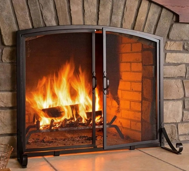 Дверь для камина: как выбрать и где купить