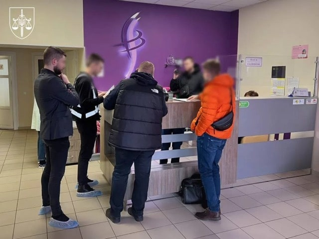 Участница схемы торговли детьми экстрадирована из Германии в Украину