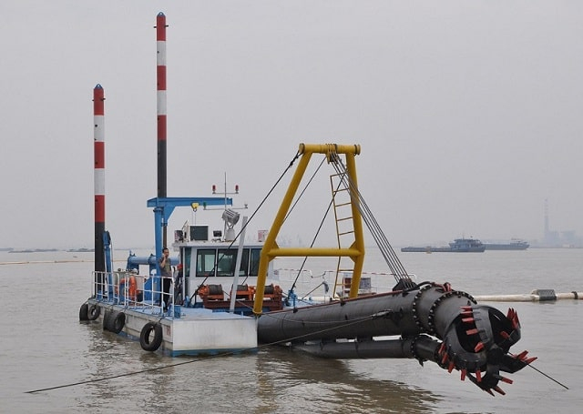 Земснаряд: что это такое и как работает, виды и применение