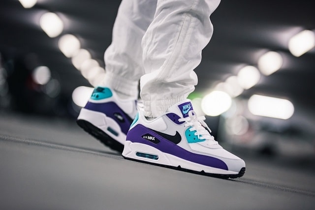 Кроссовки Nike Air Max 90: особенности коллекции уже легендарного бренда