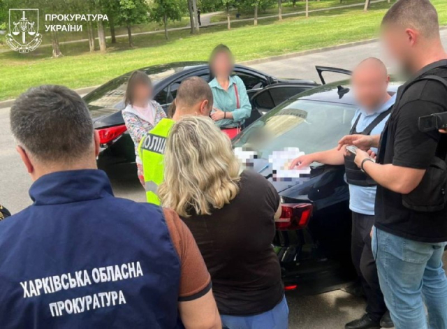 В Харькове разоблачена схема для незаконного выезда за границу