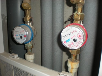 В жилых домах установят счетчики на воду