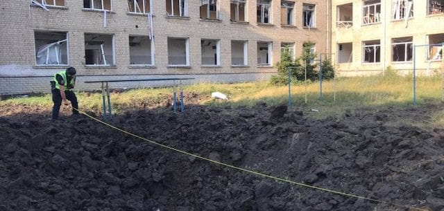 Россияне атаковали ракетами и РСЗО Харьков и другие населенные пункты области