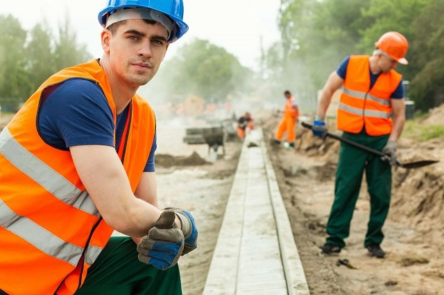 Комфорт та захист на роботі у спекотні дні