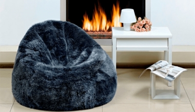 Бескаркасная мебель для гостиной: обзор, идеи, фото