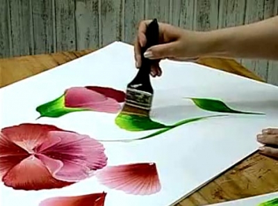 Стартовала выставка юных талантов