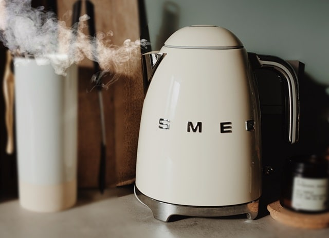 Перелік брендів електрочайників, що заслуговують на увагу