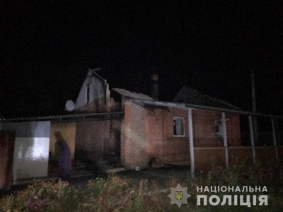 Ревнивый мужчина едва не убил односельчанина и поджог два дома