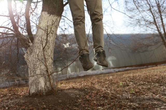 Харьковчанин покончил с жизнью возле автобусной остановки
