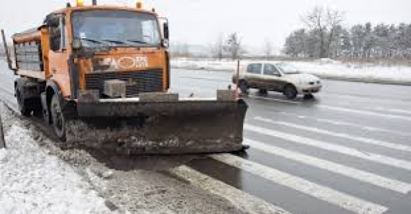 Харьковские службы справляются с непогодой