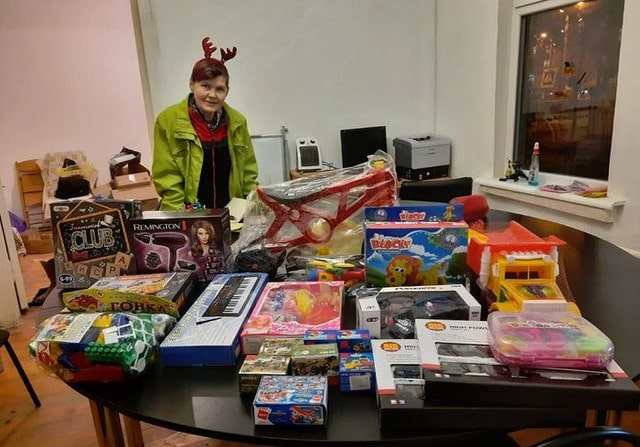 Харьковские волонтеры поздравили детей прифронтовой Луганщины с Днем Святого Николая