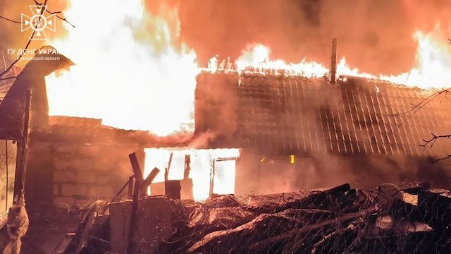 В селе Хлебном во время пожара в доме погибла женщина