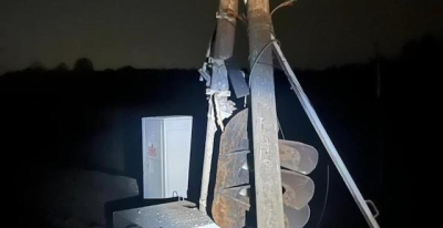 Вражеский обстрел повредил железнодорожную конструкцию