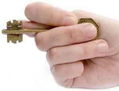 Жильцы могут лишиться квартир из-за чужого долга