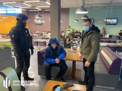 Два адвоката, подозреваемые во взятке, предстанут перед судом