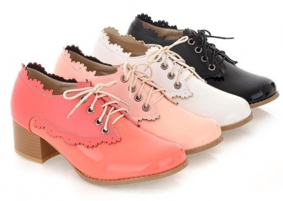 С чем носить женские ботинки Оксфорды (фото)