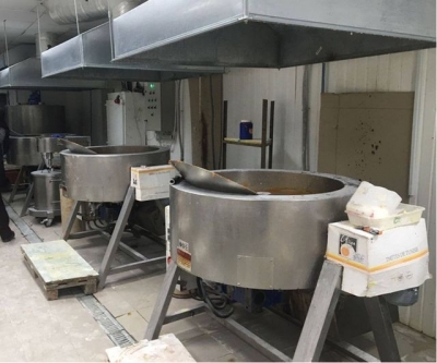 На кондитерской фабрике в Харькове работало 150 нелегалов