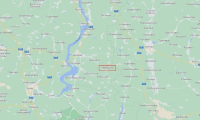 На село Чернещина оккупанты сбросили три авиационные бомбы (фото)