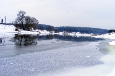 Работники ГСЧС предупреждают местных жителей