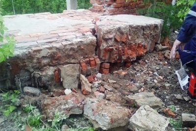 Под Харьковом охотник за металлолом погиб, разбирая сооружение