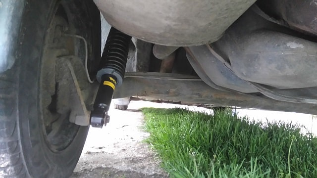 Где отремонтировать амортизаторы на Renault?