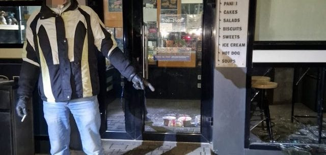 Правоохранители Харькова во время комендантского часа задержали злоумышленников