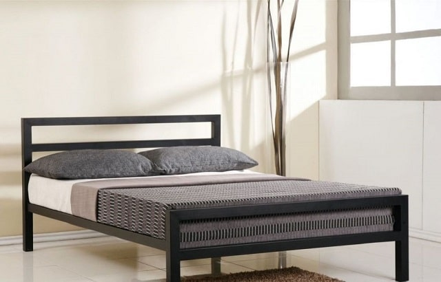 Главные преимущества металлических кроватей