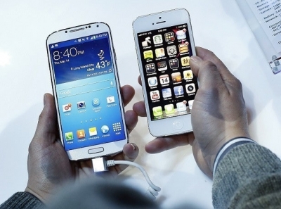 40-летний мужчина сбежал от девушки, прихватив два мобильных телефона