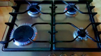 В Казачьей Лопани двое жителей отравились продуктами горения газа