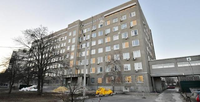 В медицинском комплексе на Салтовском шоссе идет ремонт