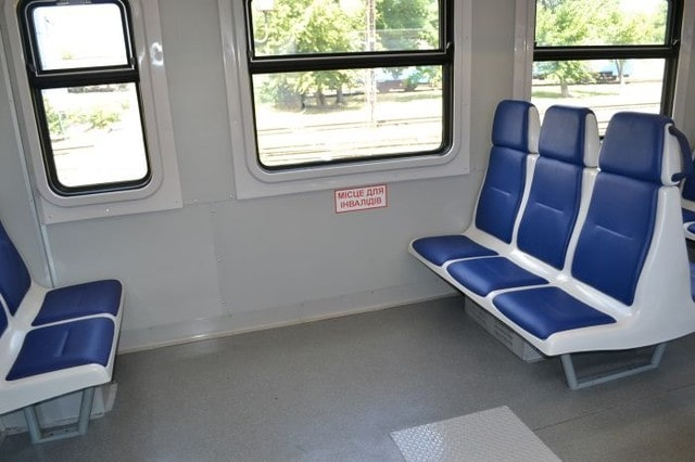 «ЮЖД» улучшает условия проезда инвалидов в пригородных поездах