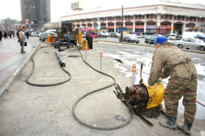 В Харькове меняют трубы