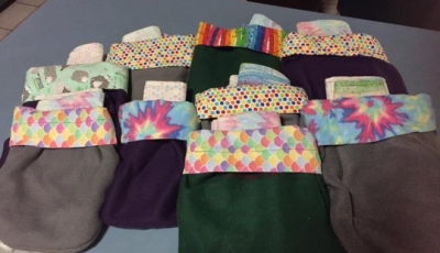 Жительница Харькова шьет мешочки для австралийских животных, пострадавших во время пожара