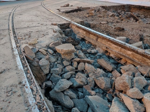 В Харькове реконструируют трамвайный переезд