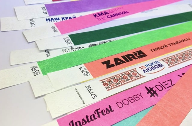 Изготовление бумажных браслетов и печать открыток - индивидуальность и креатив в каждой детали