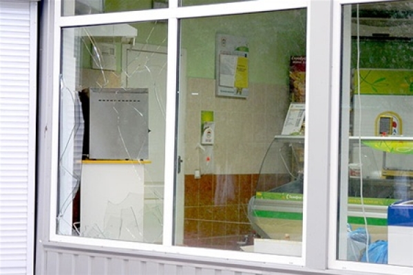 На Харьковщине ограбили магазин