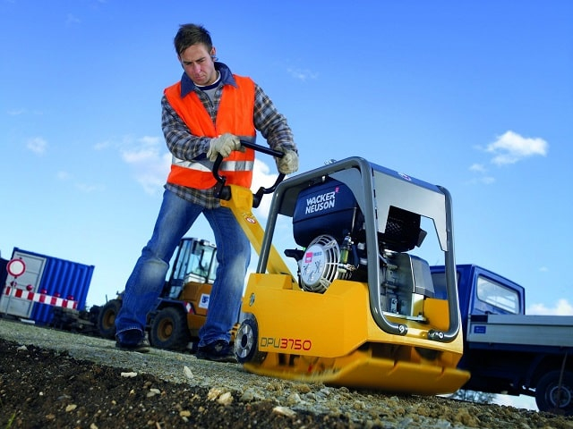 Виброплита: что это такое и как работает