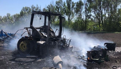 Во время обстрела с воздуха россияне ранили тракториста