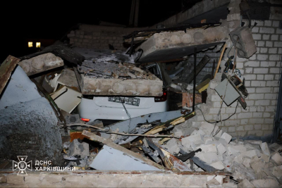 Российские войска ударили по Слободскому району Харькова ракетой