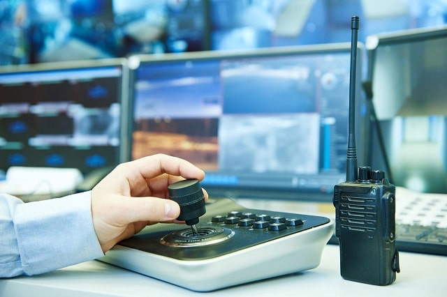 Пультовая охрана: что это такое и как работает, виды и особенности
