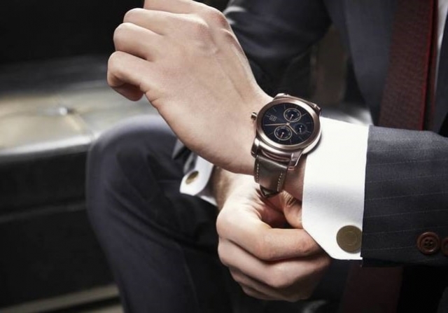 Ищем различия между швейцарскими часами и их копиями